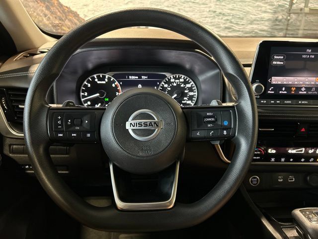 Used 2021 Nissan Rogue SV FWD image 65