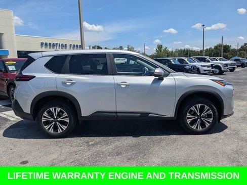 Used 2023 Nissan Rogue SV FWD image 4