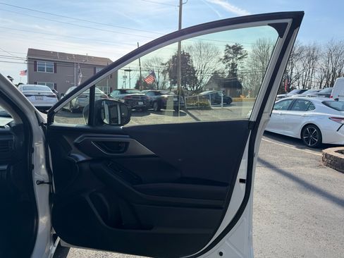 Used 2024 Subaru Impreza 2.0i Sport image 21