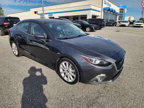 Used 2016 MAZDA MAZDA3 s Grand Touring image 2
