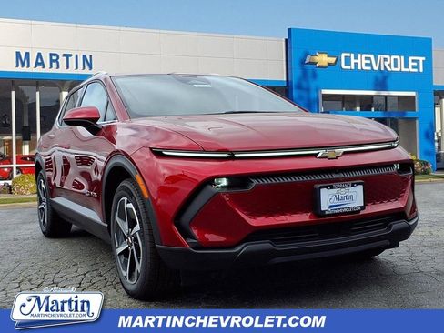 New 2026 Chevrolet Equinox EV LT image 1