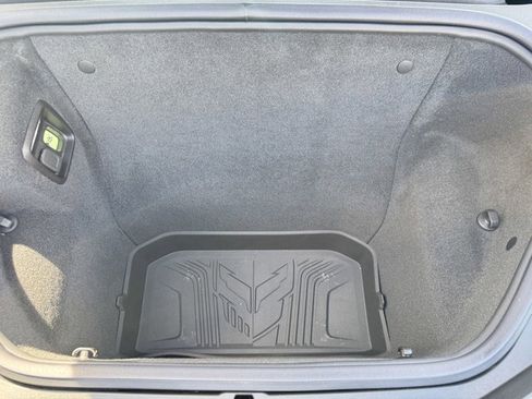 Used 2024 Chevrolet Corvette Stingray Premium Conv w/ Z51 Performance Package image 24