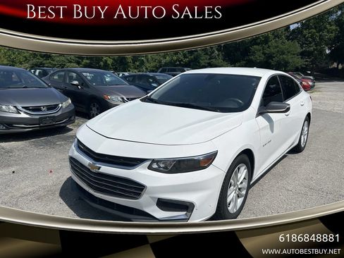 Used 2018 Chevrolet Malibu LT image 1