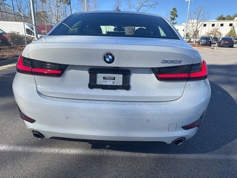 Certified 2022 BMW 330i Sedan w/ Premium Package image 12