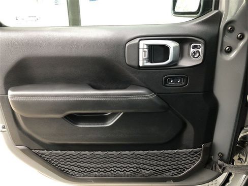 Used 2021 Jeep Wrangler Unlimited Sahara w/ LED Lighting Group image 42