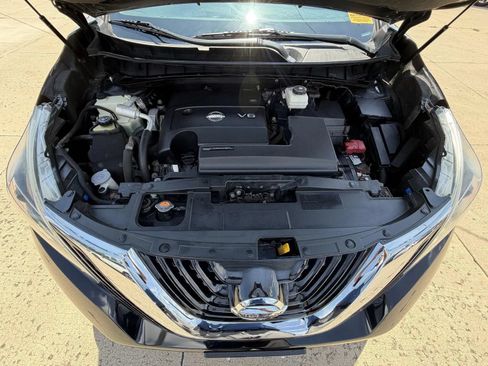 Used 2018 Nissan Murano SV w/ Cargo Package AWD/4WD image 21