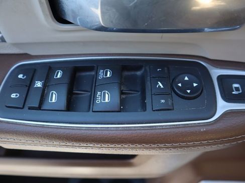 Used 2019 RAM 2500 Laramie image 6