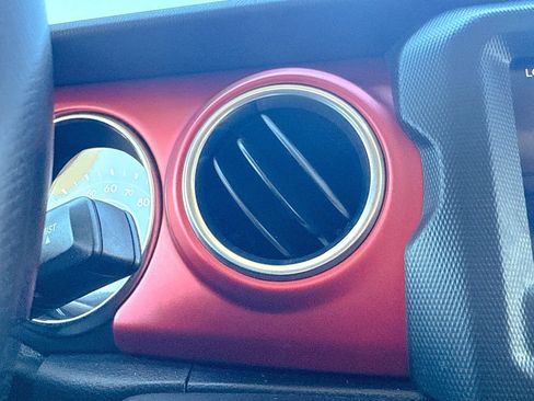 Used 2019 Jeep Wrangler Rubicon image 22