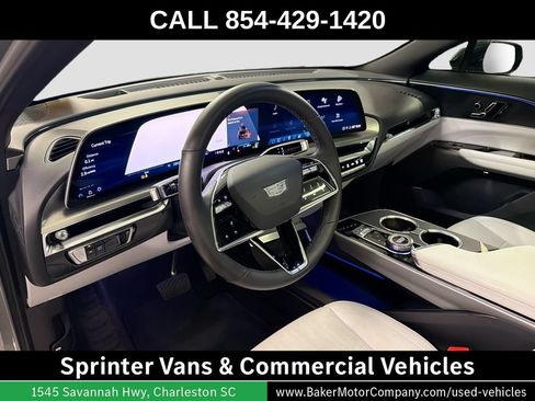 Used 2024 Cadillac Lyriq Sport RWD image 4