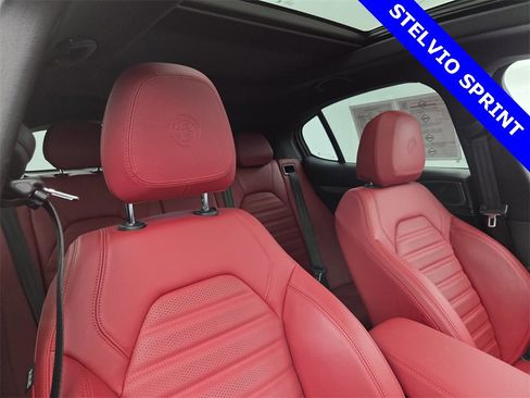 Used 2025 Alfa Romeo Stelvio Sprint w/ Veloce Package image 19