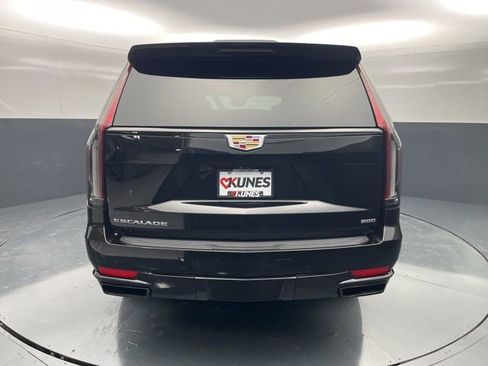Used 2024 Cadillac Escalade Sport image 6