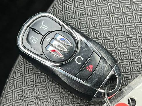 Used 2024 Buick Encore GX Preferred w/ Comfort Package AWD/4WD image 30