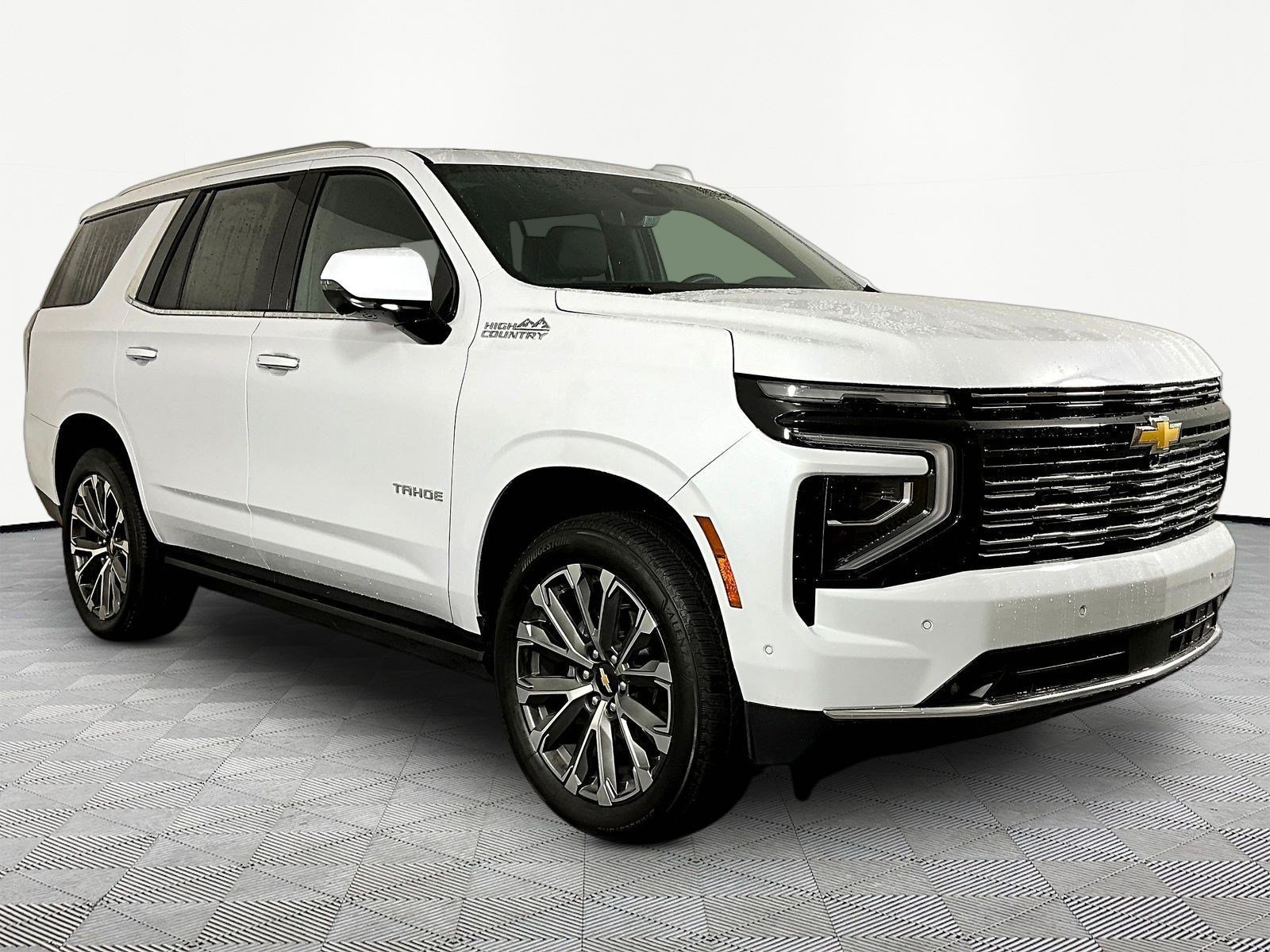 New 2026 Chevrolet Tahoe High Country AWD/4WD image 3