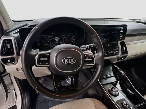 Certified 2021 Kia Sorento S image 11