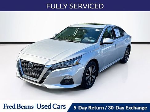 Used 2020 Nissan Altima 2.5 SV AWD/4WD image 3