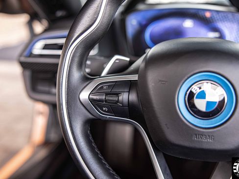 Used 2019 BMW i8 Roadster image 24