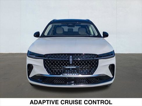 New 2026 Lincoln Nautilus Black Label image 4