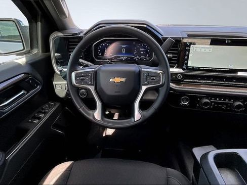 Used 2023 Chevrolet Silverado 1500 LT w/ Protection Package image 10