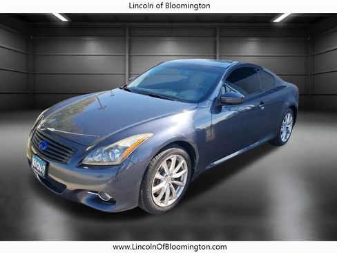Used 2013 INFINITI G37 x w/ Premium Pkg image 7