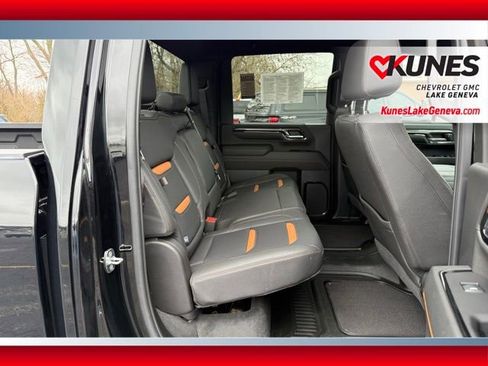 Used 2024 GMC Sierra 2500 AT4 AWD/4WD image 20