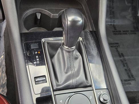 Used 2022 MAZDA MAZDA3 s image 12