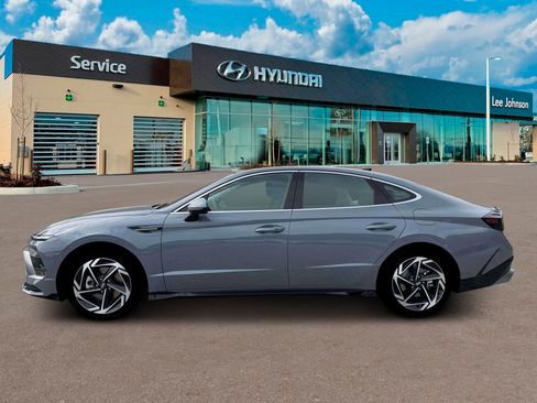 New 2026 Hyundai Sonata SEL image 3