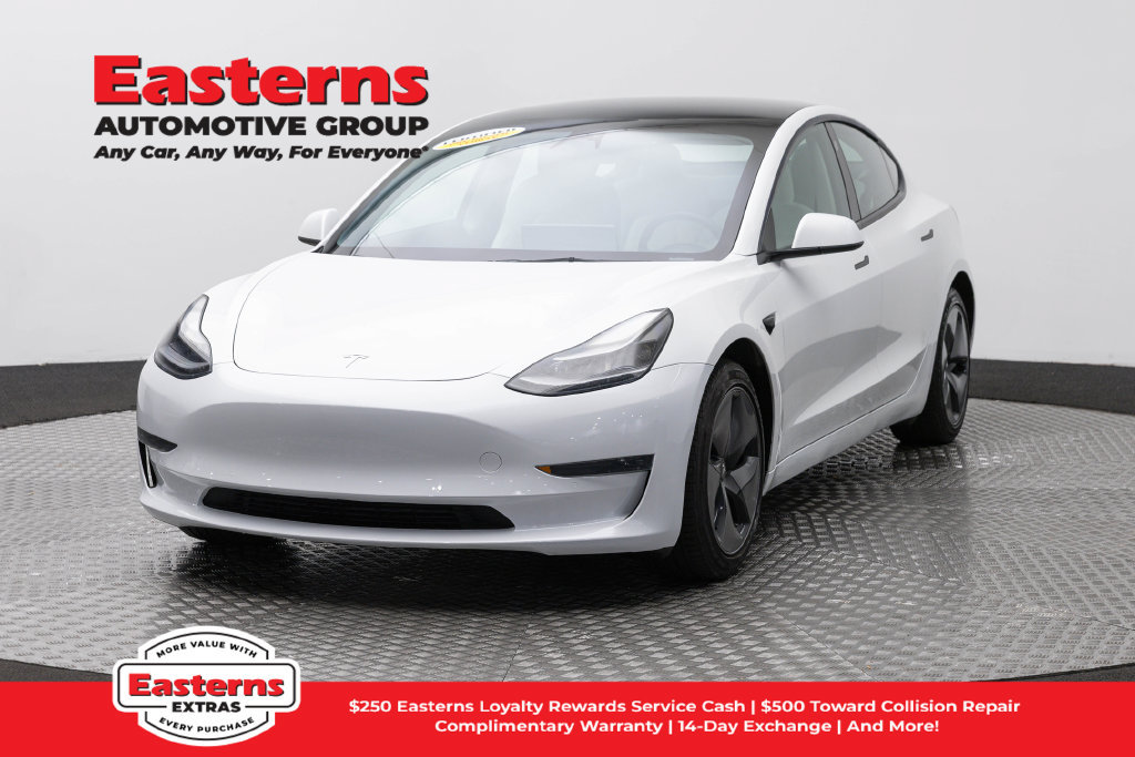 Used 2022 Tesla Model 3 RWD image 1