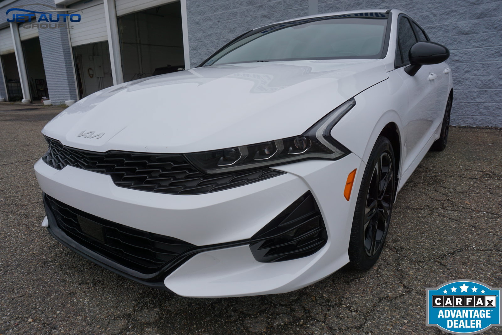 Used 2024 Kia K5 GT-Line w/ GT-Line Premium Package FWD image 5