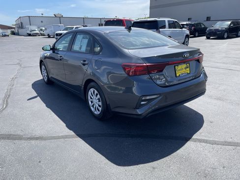 Used 2021 Kia Forte Sedan FWD image 6