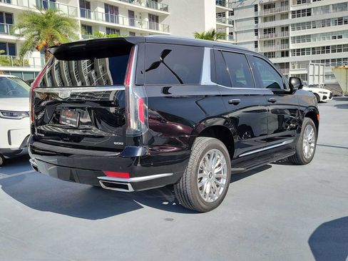 Used 2022 Cadillac Escalade Premium Luxury AWD/4WD image 5
