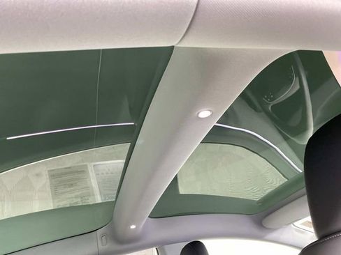 Used 2025 Tesla Model 3 Long Range image 13