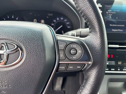 Used 2021 Toyota Avalon XLE image 22