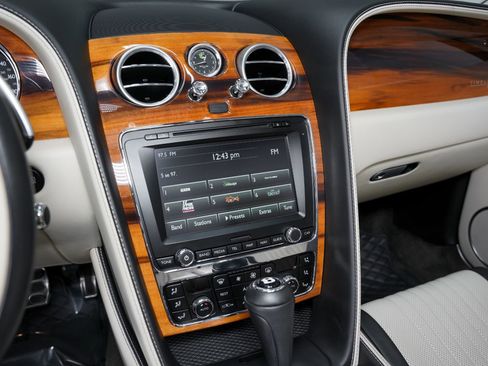 Used 2018 Bentley Continental GT image 43