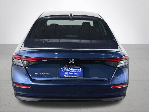 Used 2024 Honda Accord EX image 7