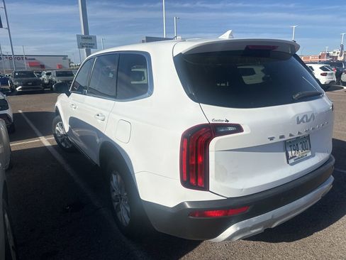 Used 2022 Kia Telluride LX FWD image 18