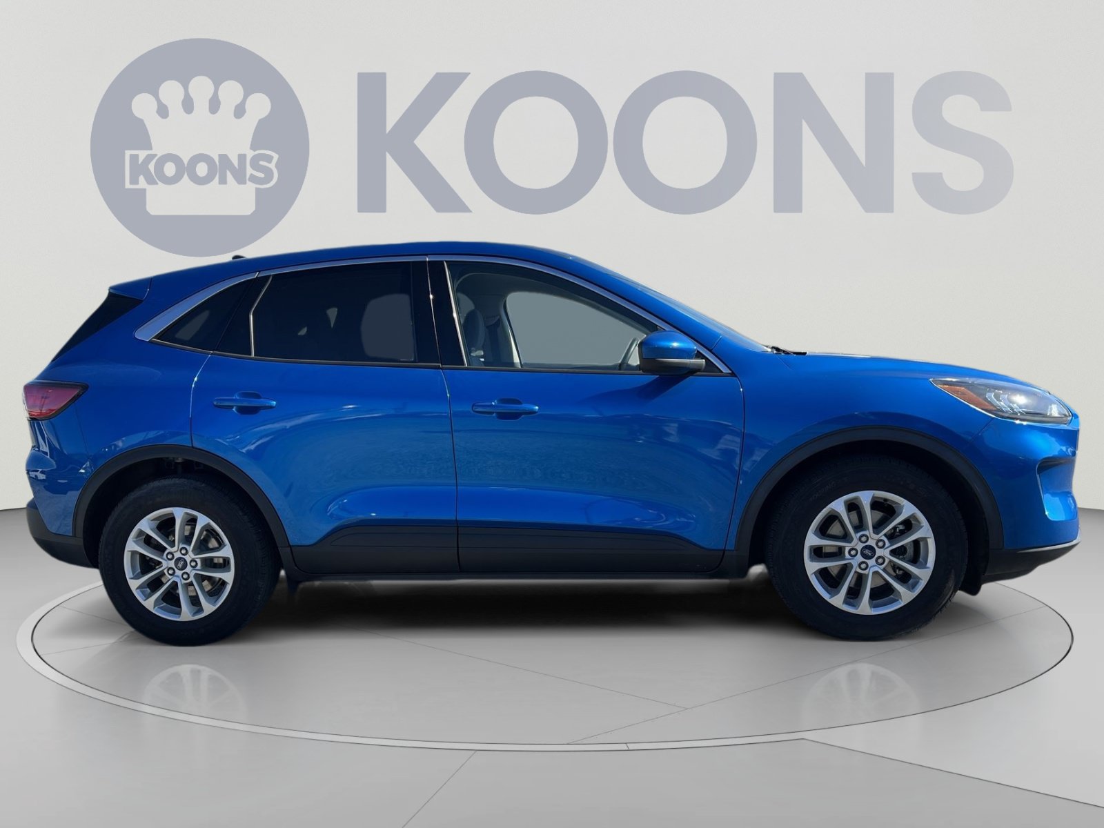Used 2020 Ford Escape SE FWD image 8