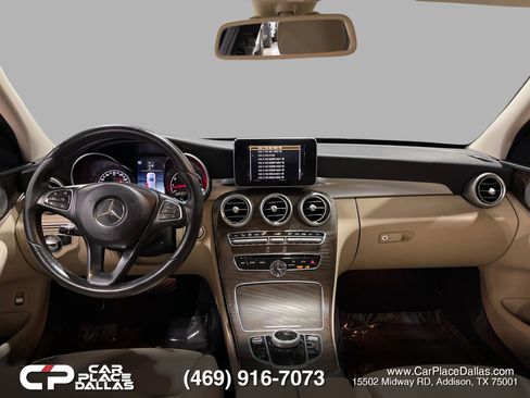 Used 2018 Mercedes-Benz C 300 Sedan w/ Premium Package image 33