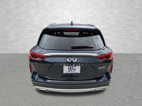 Used 2019 INFINITI QX50 Essential w/ Premium Heat Package image 3