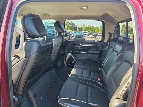 Used 2019 RAM 1500 Laramie RWD image 27
