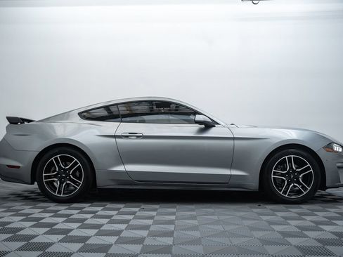 Used 2021 Ford Mustang Premium RWD image 4