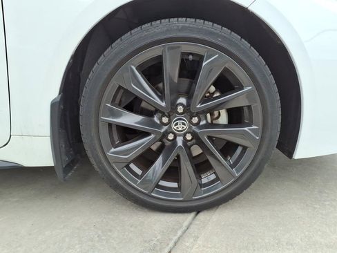 Used 2023 Toyota Corolla SE FWD image 9