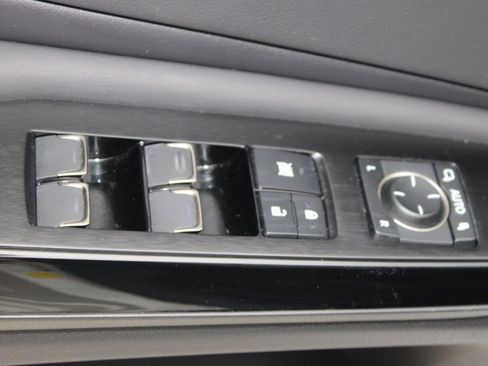 Used 2023 Lexus ES 350 F Sport w/ Accessory Package (Z1) image 12