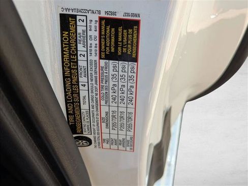 Used 2022 Nissan Frontier S w/ Technology Package AWD/4WD image 15