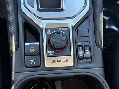 Used 2024 Subaru Forester Premium image 23