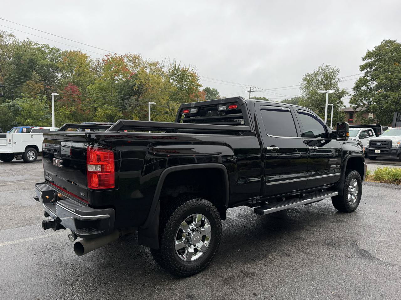 Used 2019 GMC Sierra 2500 SLT w/ Duramax Plus Package AWD/4WD image 7