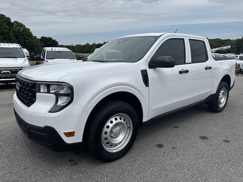New 2026 Ford Maverick XL FWD image 2