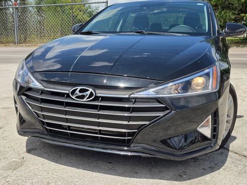 Used 2020 Hyundai Elantra SEL FWD image 3