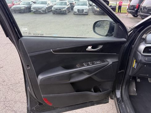 Used 2018 Kia Sorento L image 20