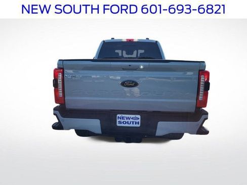 New 2025 Ford F250 Lariat w/ Lariat Ultimate Package image 4