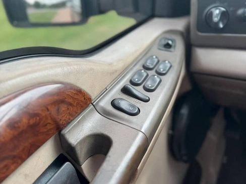Used 2000 Ford F350 2WD Crew Cab Super Duty image 14